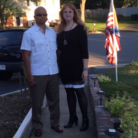 Meet Your Fellow Posher! ๐ - Picture 3 of 5