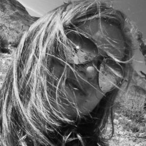 Meet your Posher, Henrietta