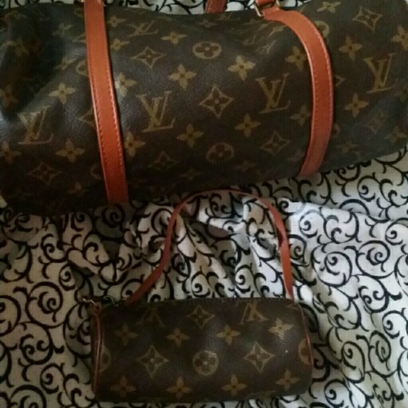 SOLD******dnt buy lv papillon set - Picture 2 of 4