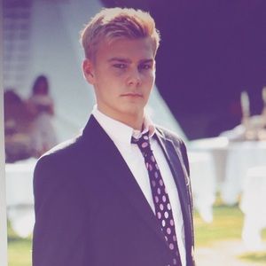 Meet your Posher, Noah