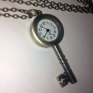 Long chained Key necklace with functional clock