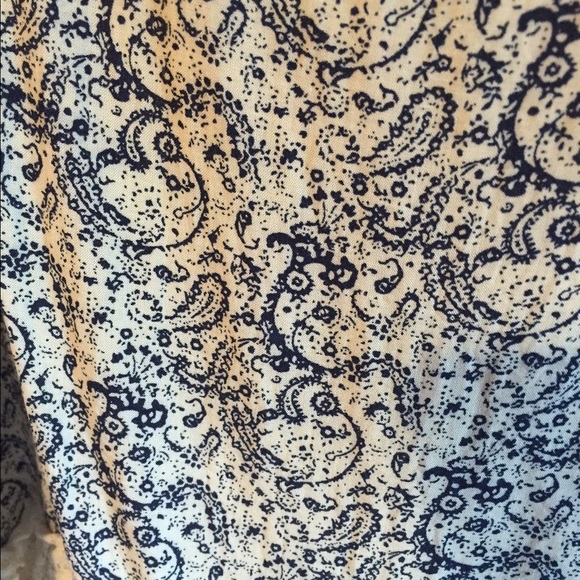 tank top - Picture 2 of 2