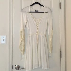 Hot Topic LE Aurora Bell Dress