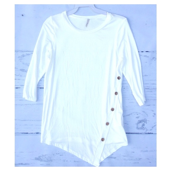 • White Side Tunic • - Picture 4 of 4