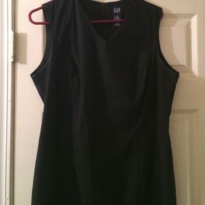 Gap basic black dress