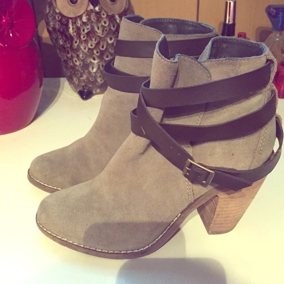 Dolce vita booties
