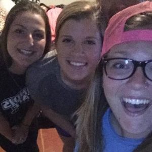 Meet your Posher, Danielle