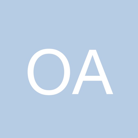Meet your Posher, Oluwatosin