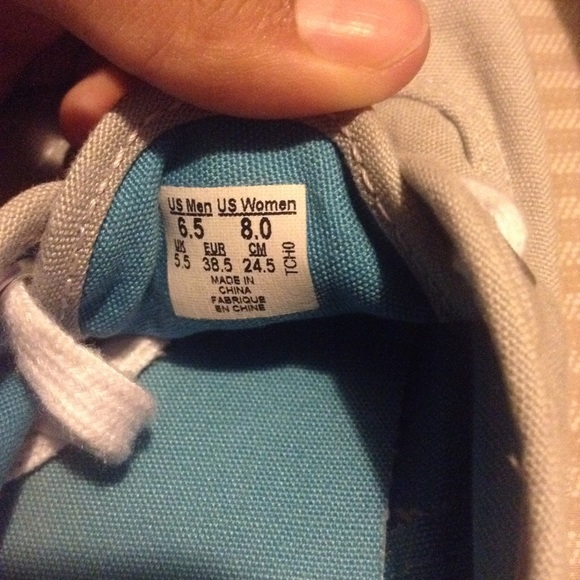 Light Grey Vans 🔴 - Picture 4 of 4