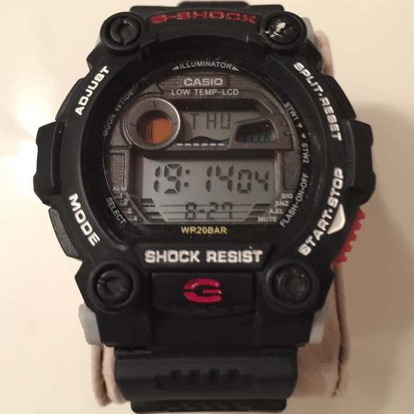 men's G shock watch