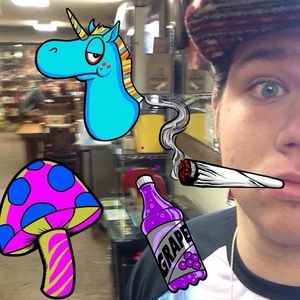 Meet your Posher, Coby