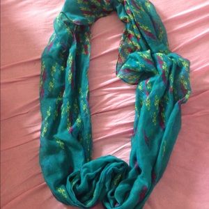 Turquoise scarf💕