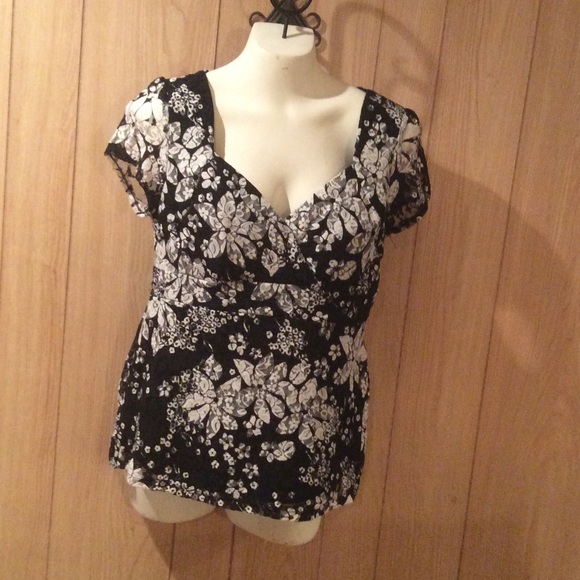 Dress top