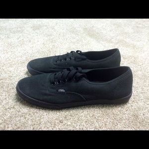 Vans Authentic Lo Pro NWOT