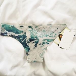 Don't Blow the Illusion Honolua Hotcakes