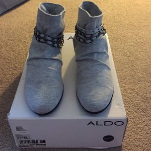 Aldo grey knit booties