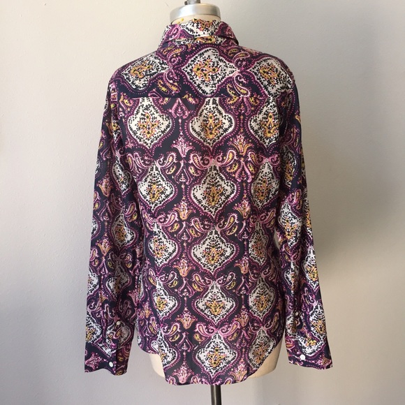 ❌SOLD❌J Crew Perfect Shirt in pink paisley - Picture 3 of 4