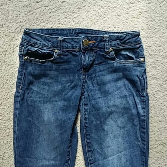 Almost Famous Jeans - Picture 2 of 3