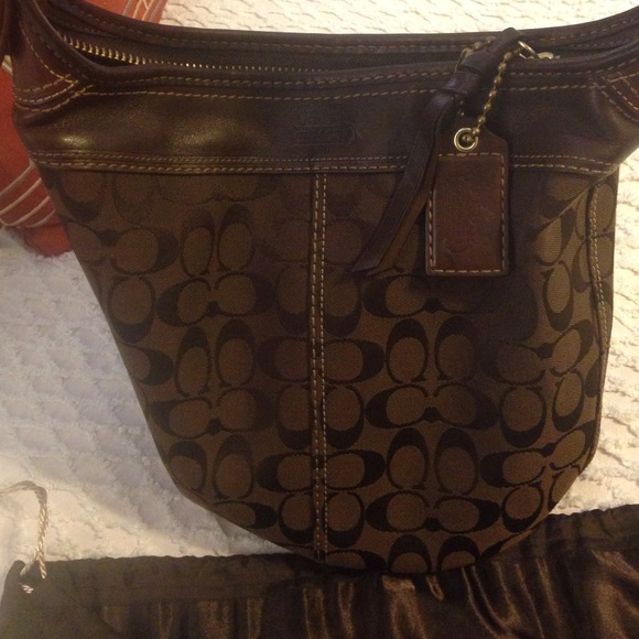 Coach bag - Picture 2 of 4