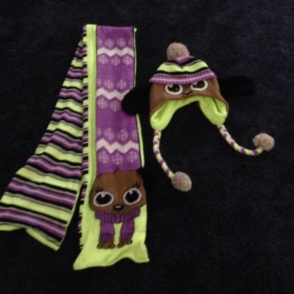 Hat and scarf super cute ready for winter.