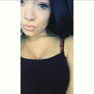 Meet your Posher, Nelsa