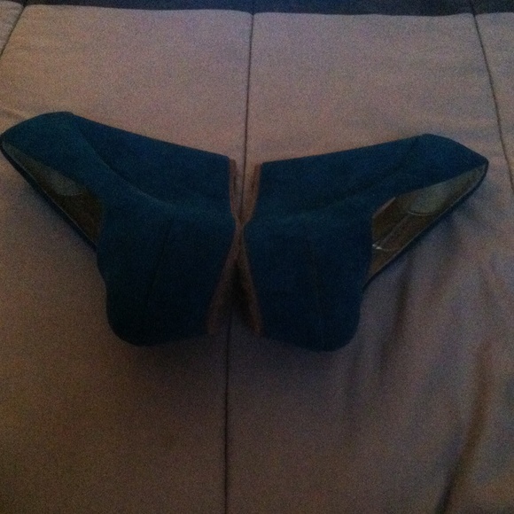 Green Wedges - Picture 3 of 3