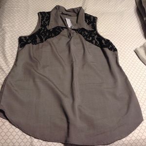Collar sleeveless dress shirt