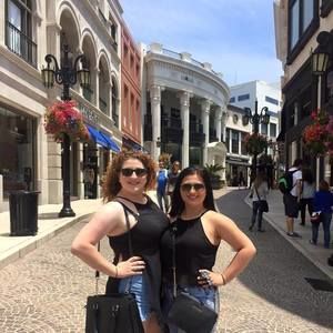 Meet your Posher, Emily