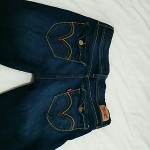 Levi skinny jeans