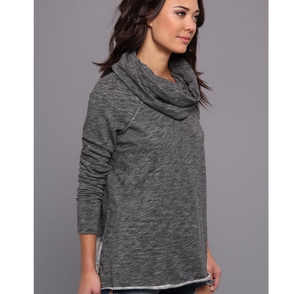 ❤️SOLD♥️Free People Cowl Neck Pullover - Picture 3 of 4
