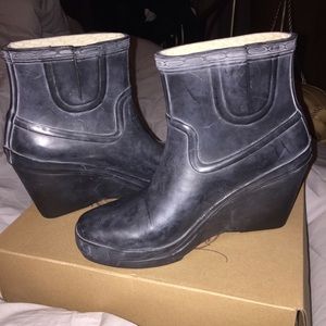 Authentic Hunter ankle boots -black