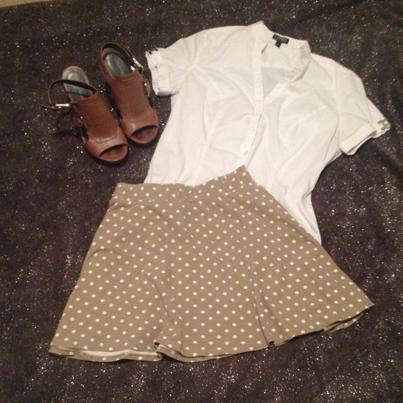Tan and white polka dot skirt