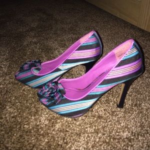 Charlotte Russe size 6 pumps new with tags