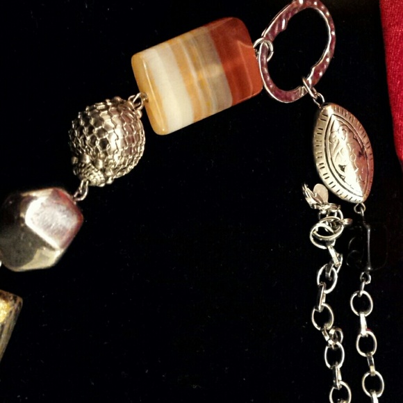 Necklace and matching earrings - Picture 4 of 4