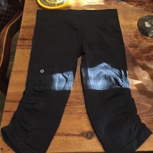 Lulu Lemon In the Flow Crop SPACE GRAY Size 8