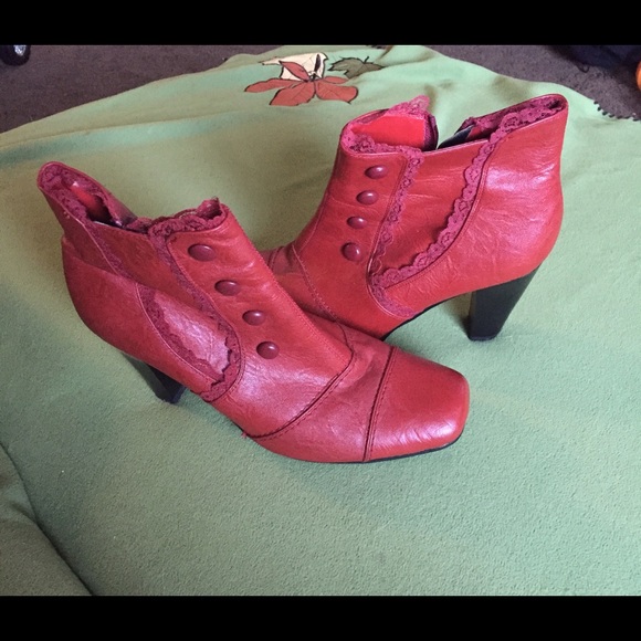 Red boots