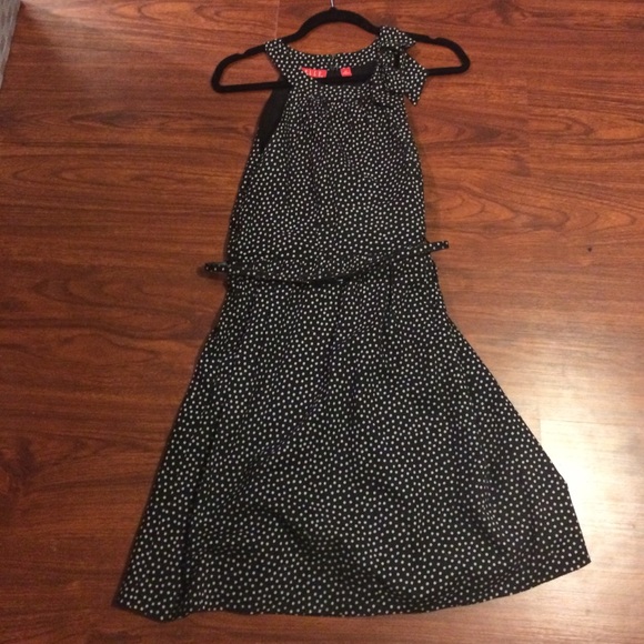 Elle Dresses & Skirts - Polka dot dress