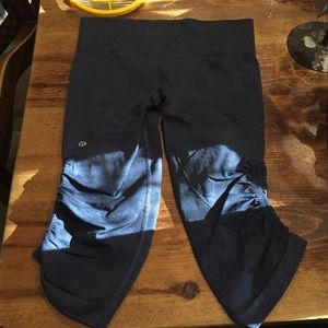 Lulu Lemon In the Flow Crop Pants Size 8