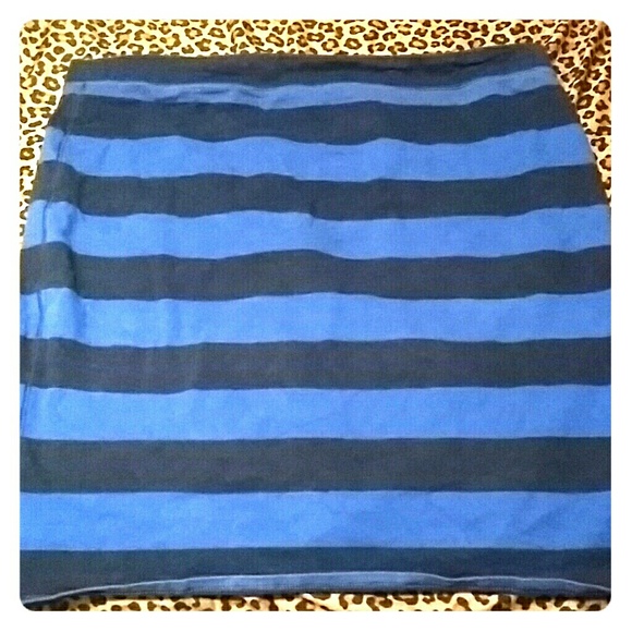 Old Navy bandage skirt