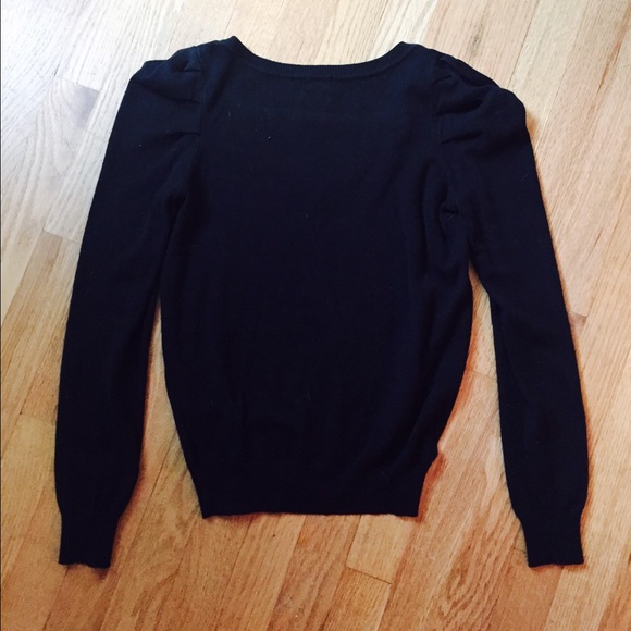 NWOT H&M LONG SLEEVE SWEATER - Picture 2 of 4