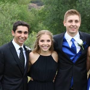 Meet your Posher, Clay