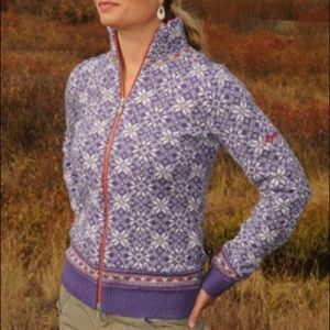 Reduced-Zip-up wool cardigan - perfect for skiing