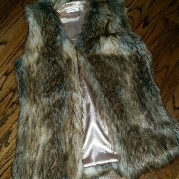 Faux fur vest