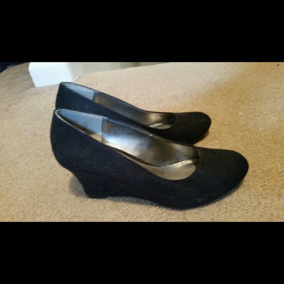 Sz 8.5 wedges