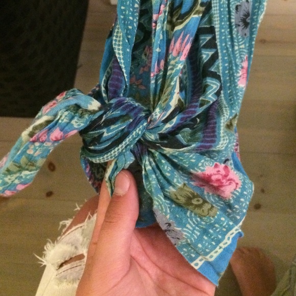 Floral/Patterned Pants - Picture 2 of 2