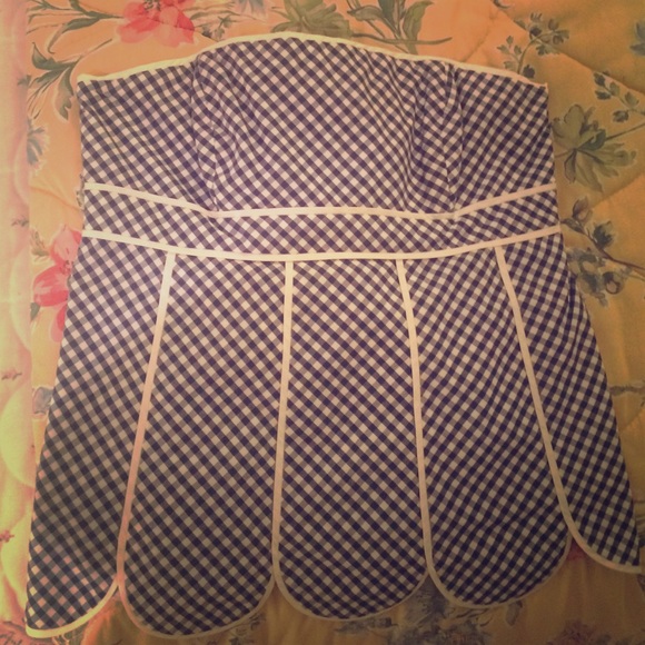 Strapless Lily Top
