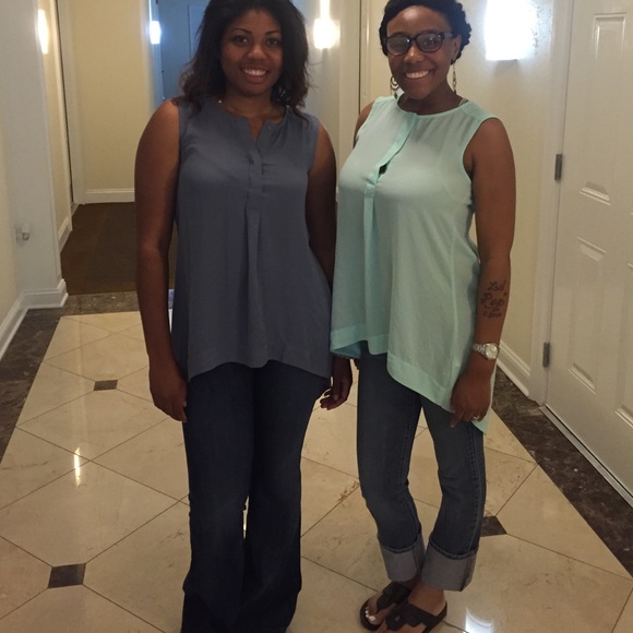 H&M Tops - 2 Sleeveless hi low shirts