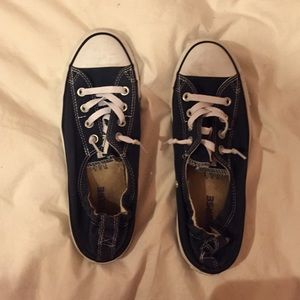 Women's navy blue converse