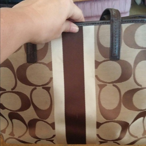 Coach Purse - Picture 4 of 4