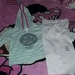 SOLD IN BUNDLE